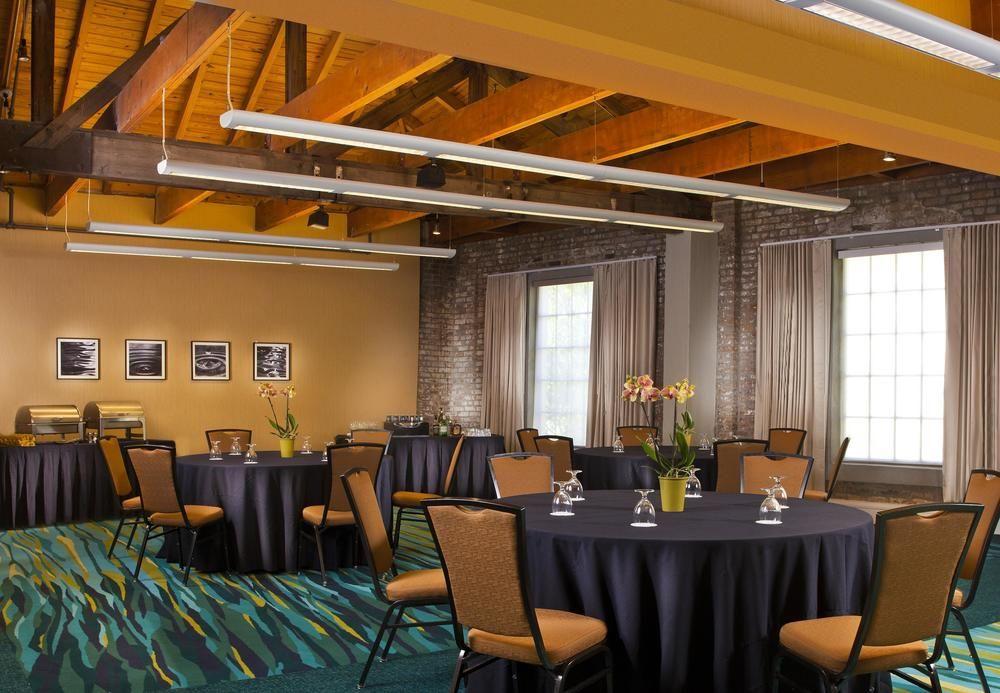 Springhill Suites By Marriott New Orleans Warehouse Arts District Exteriör bild