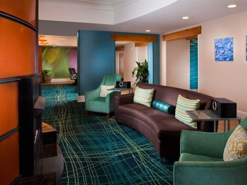 Springhill Suites By Marriott New Orleans Warehouse Arts District Exteriör bild